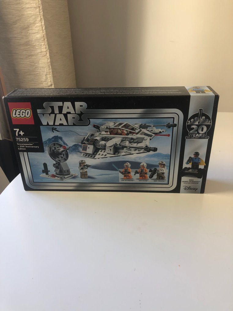 Lego snowspeeder 20th anniversary store