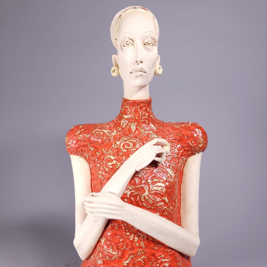 Ida Woman Bust Catawiki ida-woman-bust-catawiki