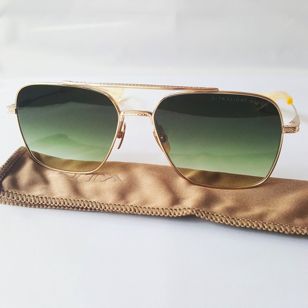 Dita flight seven gold deals