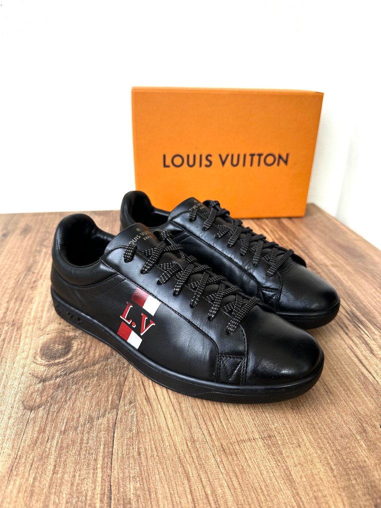black and red louis vuitton shoes