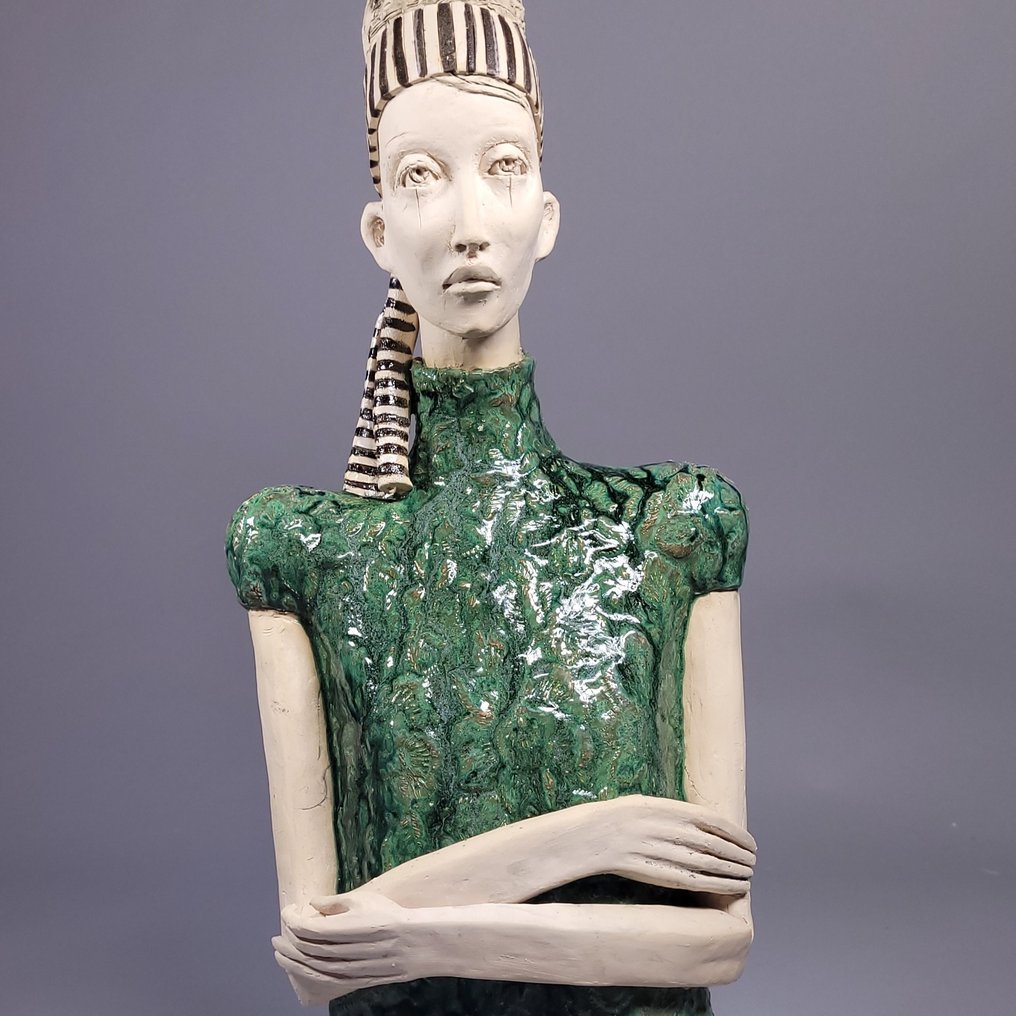 Ida Woman Bust Catawiki ida-woman-bust-catawiki