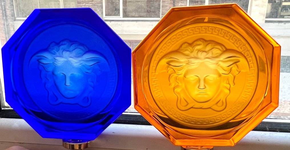 Attractive Pair of 2 Versace Rosenthal Medusa ashtrays in glass