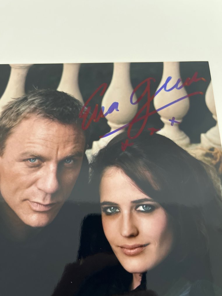 James Bond 007 Casino Royale Eva Green as "Vesper Lynd" Handsigned photo with B’bc