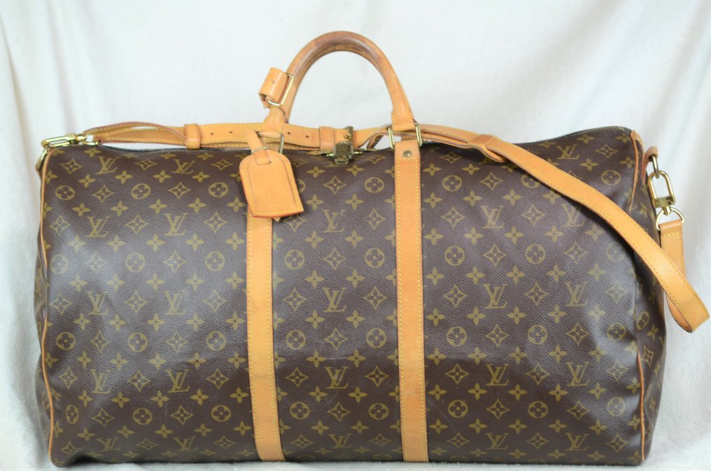At Auction: A Louis Vuitton Keepall Bandouliere 60