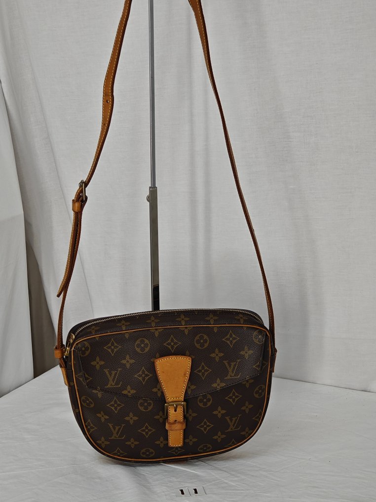 Louis Vuitton - Jeune Fille PM - Crossbody bag - Catawiki