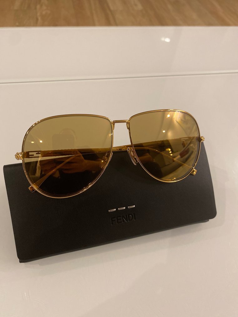 Fendi - Sunglasses - Catawiki