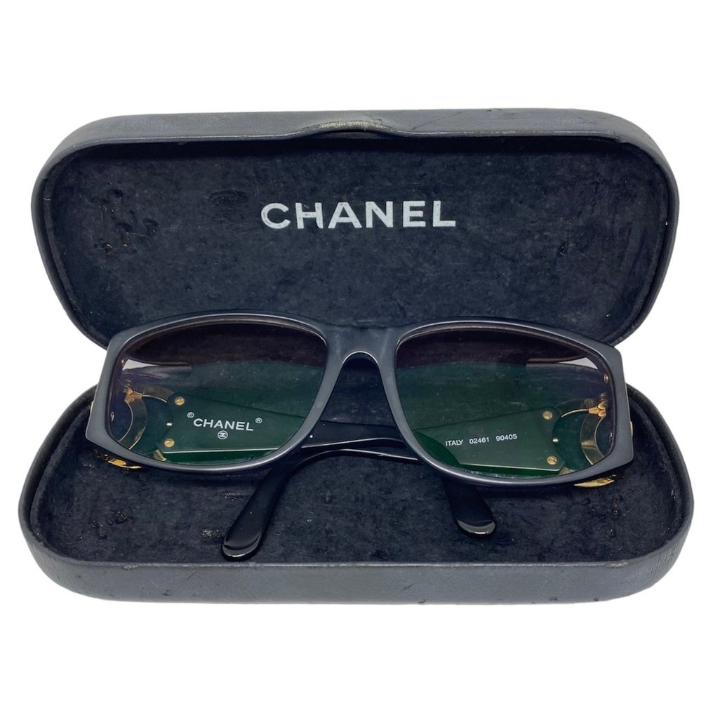 2000s chanel sunglasses