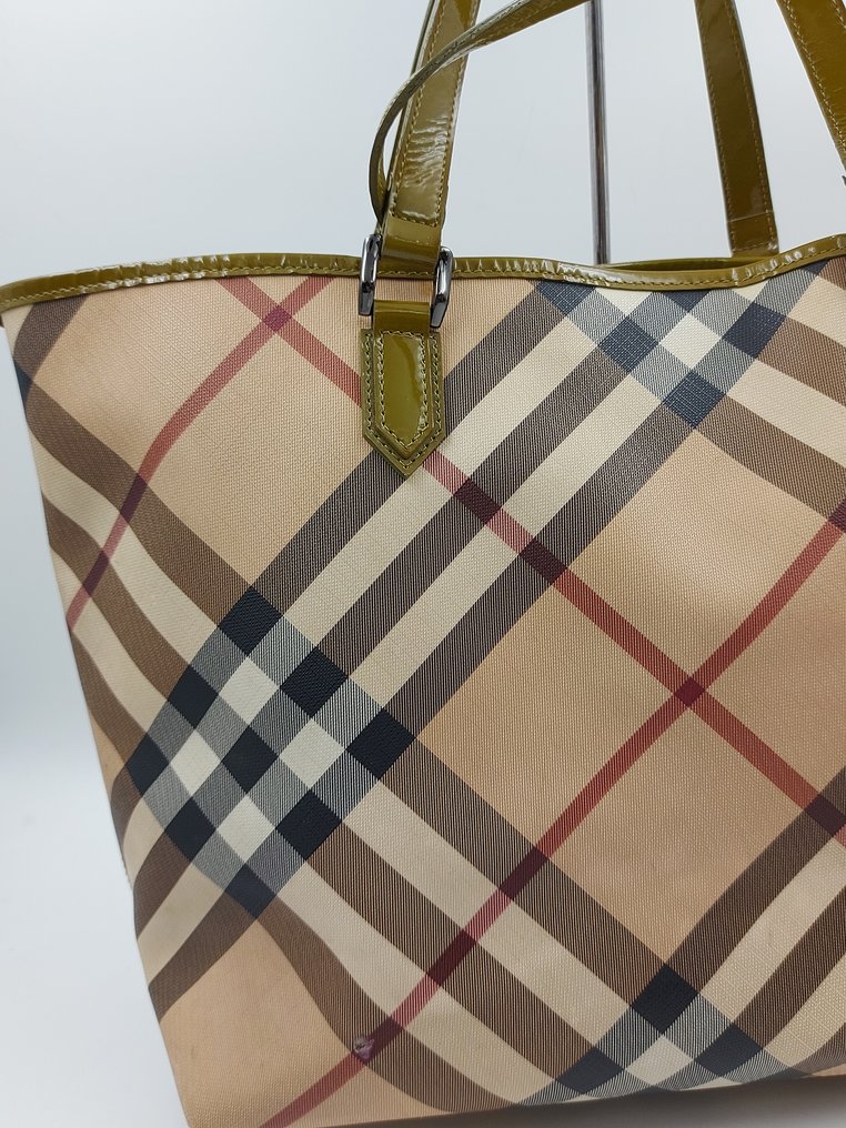 Burberry Shoulder bag Catawiki