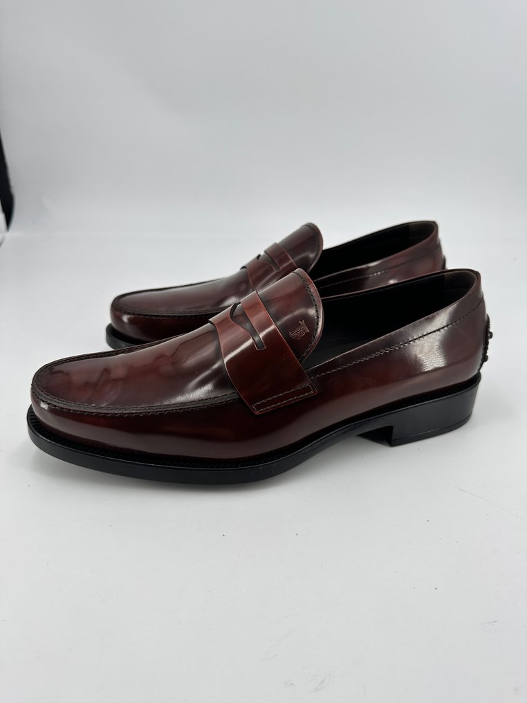 Tod's - Loafers - Size: UK 8 - Catawiki