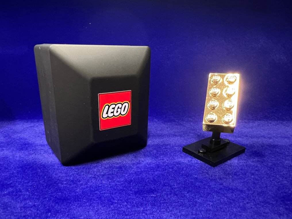 Lego masters sales golden brick