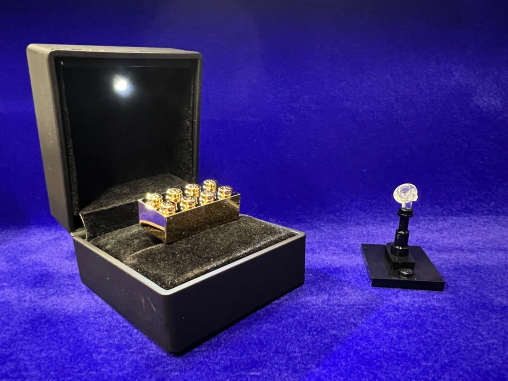 Golden brick lego masters shop