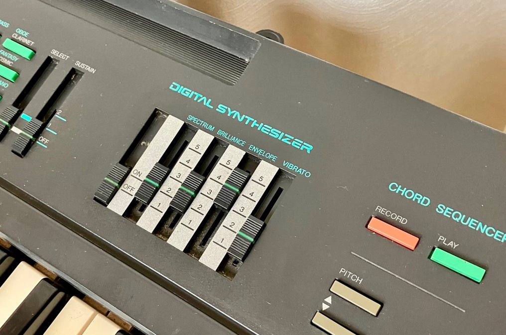 Yamaha PSR16 Digital FM KeyboardSynthesizer 1988 Catawiki