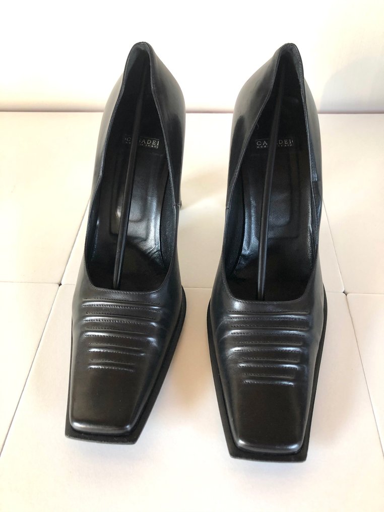 Taglia scarpe sales eu 40
