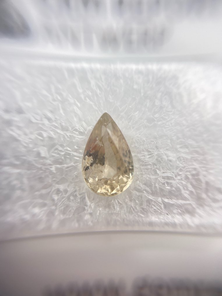 Light yellow cheap sapphire