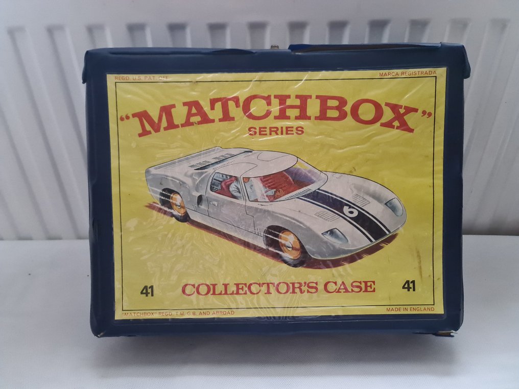 Matchbox 164 41 Modellauto Collectors' Case No. 41 plus 40