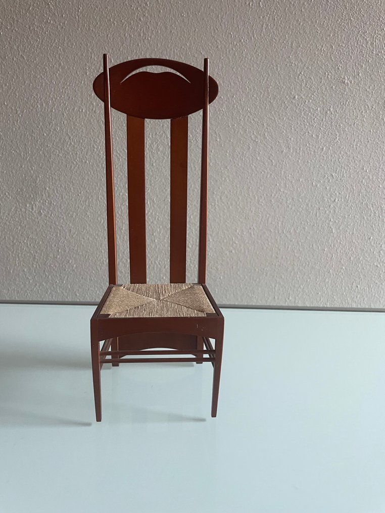 Vitra Design Museum Miniature Chair Charles Rennie Mackintosh