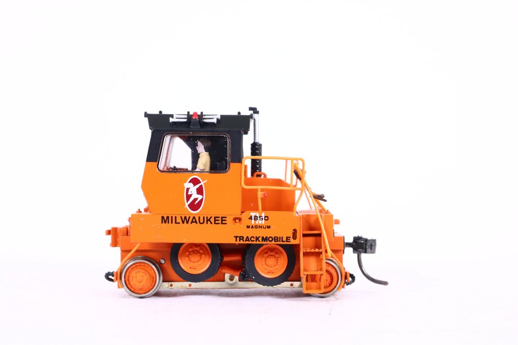 Factory Direct Trains H0 15326 Diesellokomotive (1