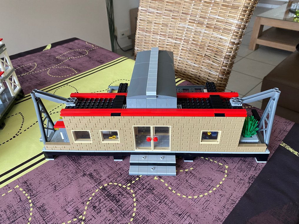 LEGO - MOC - 60050 - Gare Lego City MOD provenant du set 60050 - 2000-2010  - Denmark - Catawiki