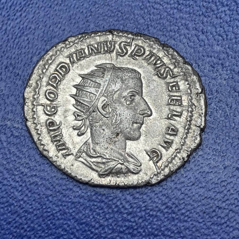 Imperio romano. Gordiano III (238244 e. c.). Antoninianus victoria