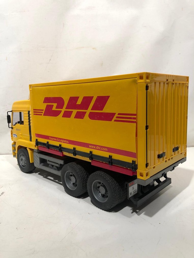 DHL Merchandise figuur (1) - Plastic, Metaal - 1990-2000 - Catawiki