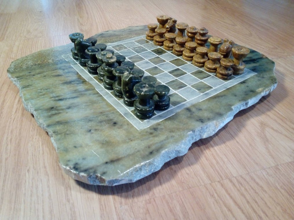 Chess game - Marble - Catawiki