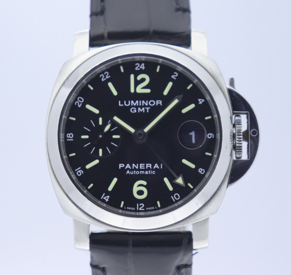 luminor gmt panerai automatic price