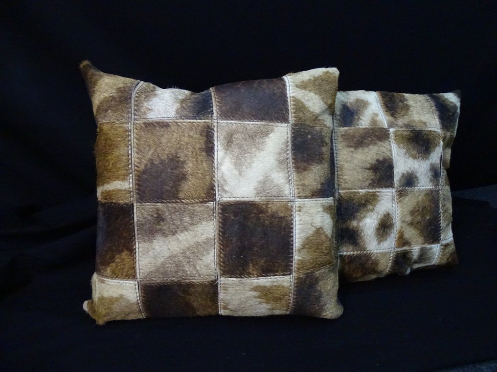 Northern Giraffe Skin cushion covers Taxidermy full body mount
