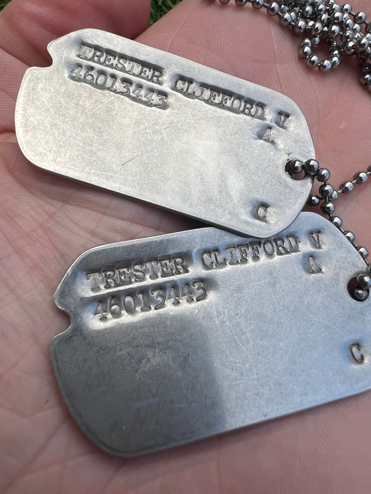 United States of America Great US WW2 dog tags set with chain enlisted in 1942 Infantry