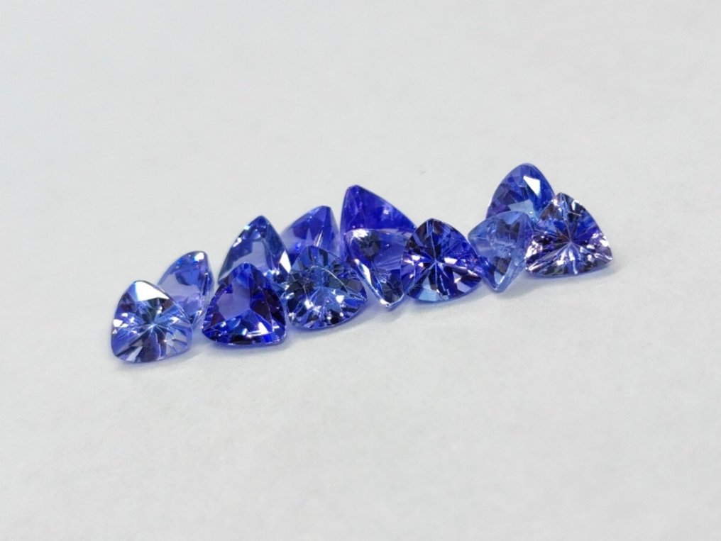 12 pcs Tanzanite, No reserve price* - 2.36 ct - Catawiki