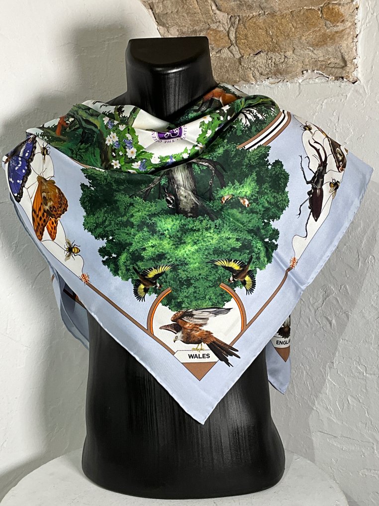 Burberry 90/90 cm QUEEN ‘S JUBILEE Scarf Catawiki