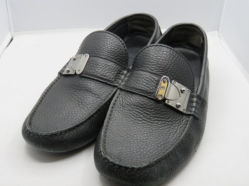 Louis Vuitton - Flat shoes - Size: UK 7,5 - Catawiki