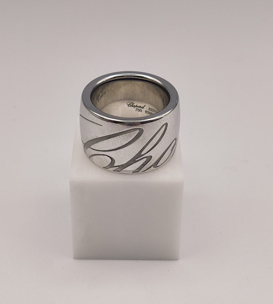 Chopard hotsell chopardissimo ring