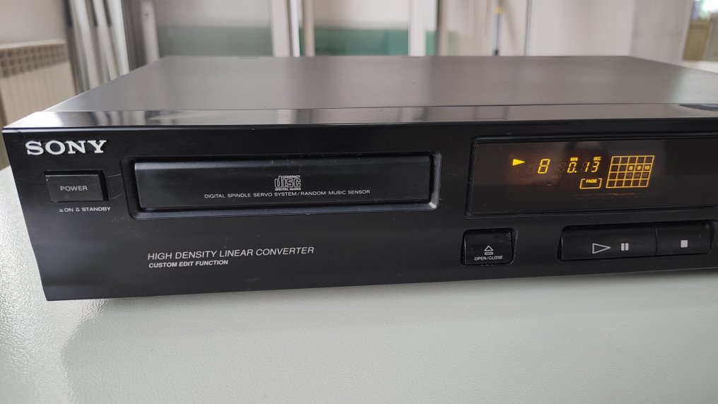 Sony - SONY CDP 212 CD player - Catawiki