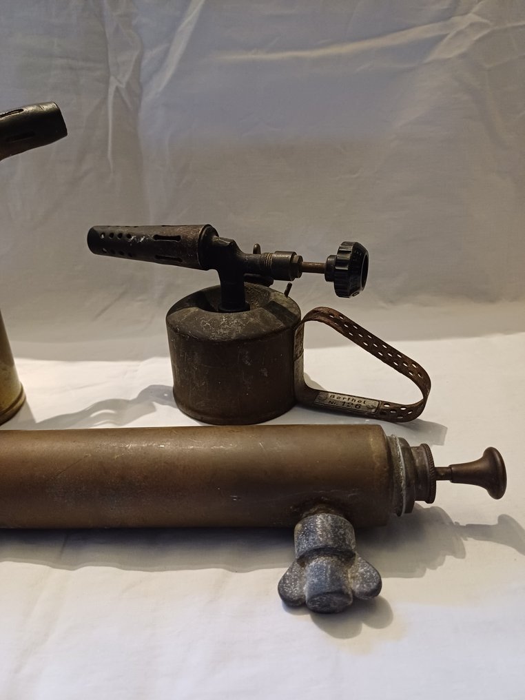Gas/petroleum/spiritus branders. (3) - Koper/Brons. - Catawiki