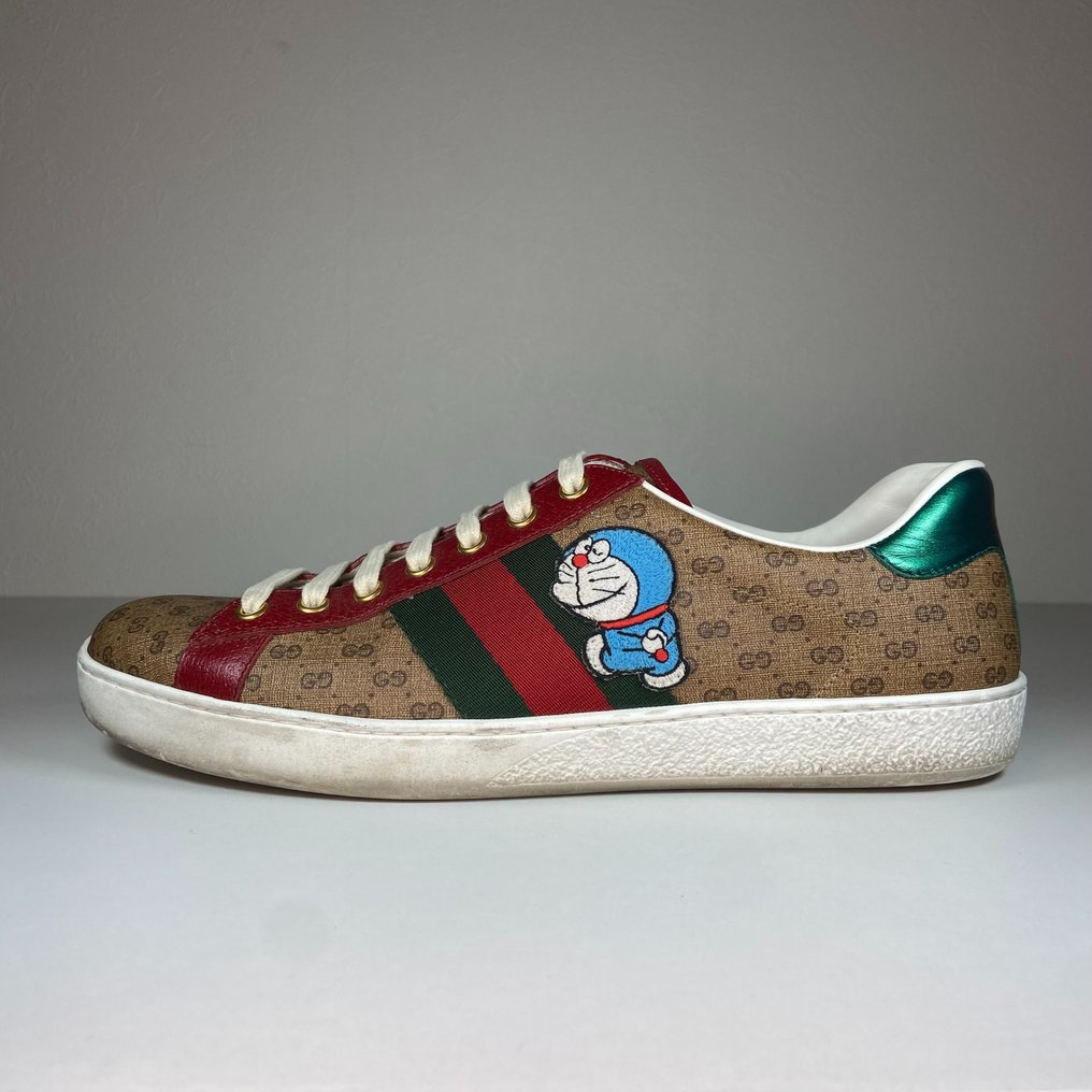 Size 2 deals gucci trainers
