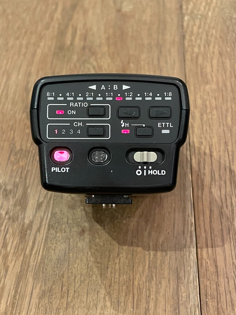 Canon Speedlite Transmitter STE2 met 2 Speedlites (420EX) en 2 shoe