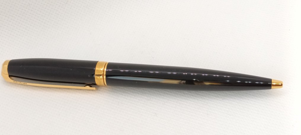 S.T. Dupont - Ballpoint pen - Catawiki