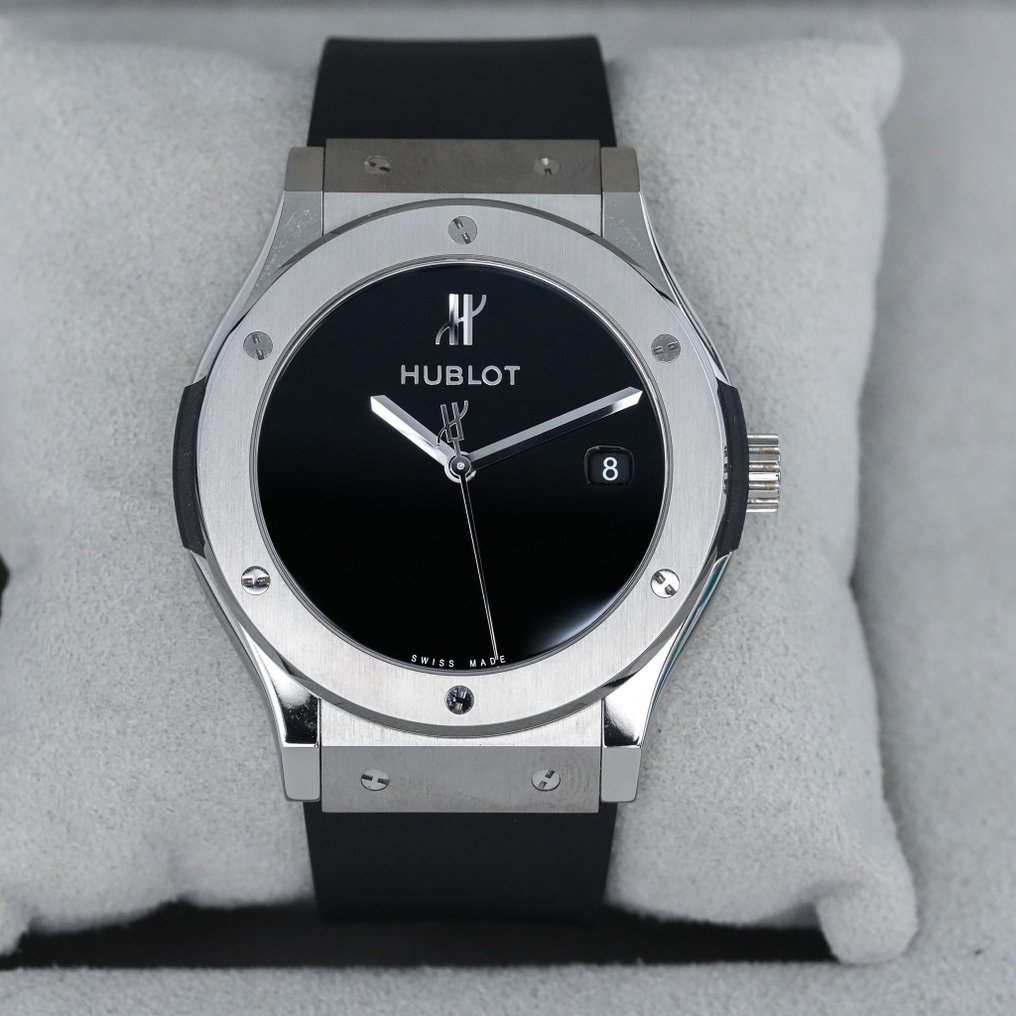 Hublot Classic Fusion 40 Years Anniversary Titanium Limited