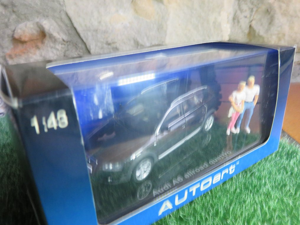 Autoart 1:43 - 3 - Voiture à hayon miniature - Audi A6 Allroad