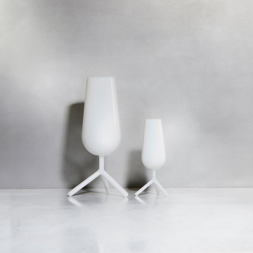 Maarten Baptist Set of 2 Milky White Champagne Glasses and 2 Milky