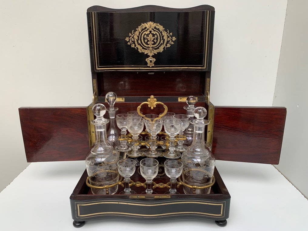 Liquor Brass, Crystal, Ebony, Kingwood Catawiki