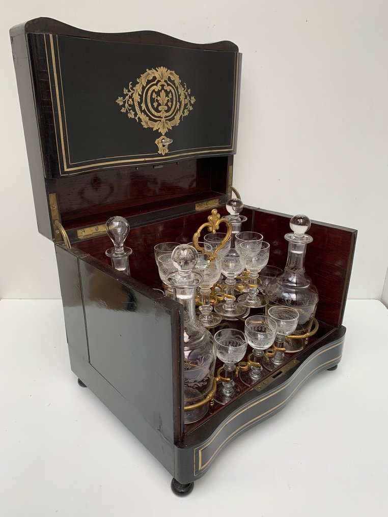 Liquor Brass, Crystal, Ebony, Kingwood Catawiki