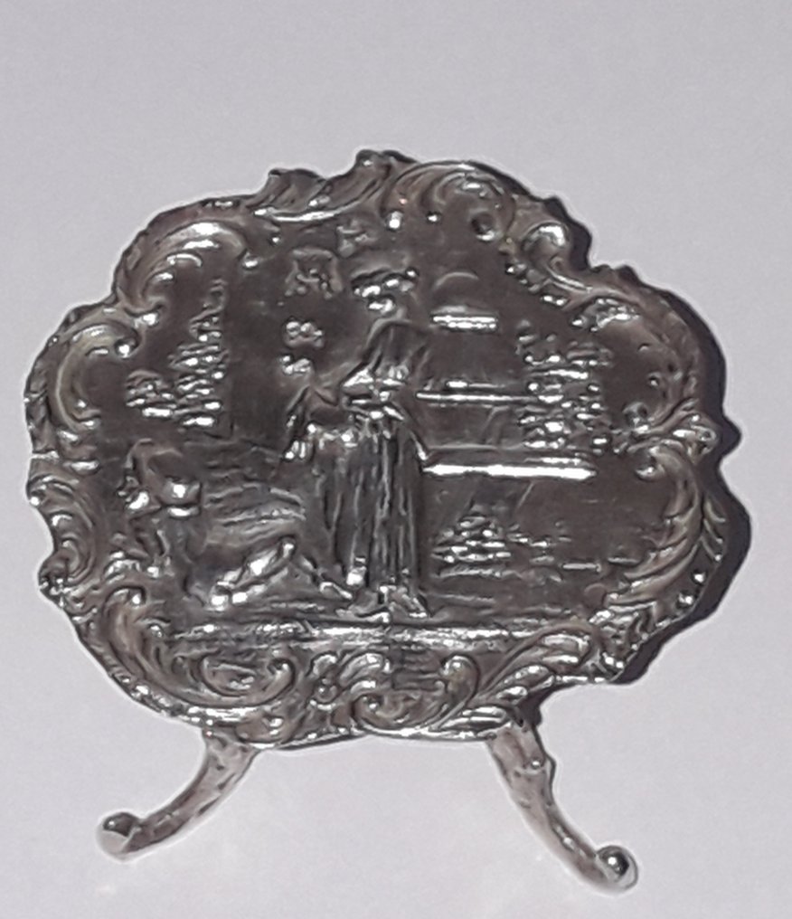 Dutch miniature table and chairs xix miniatuur figuur 3 zilver