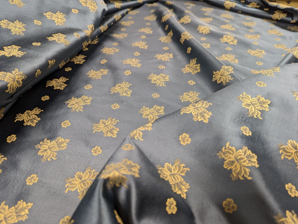 Splendido hotsell gold clearance