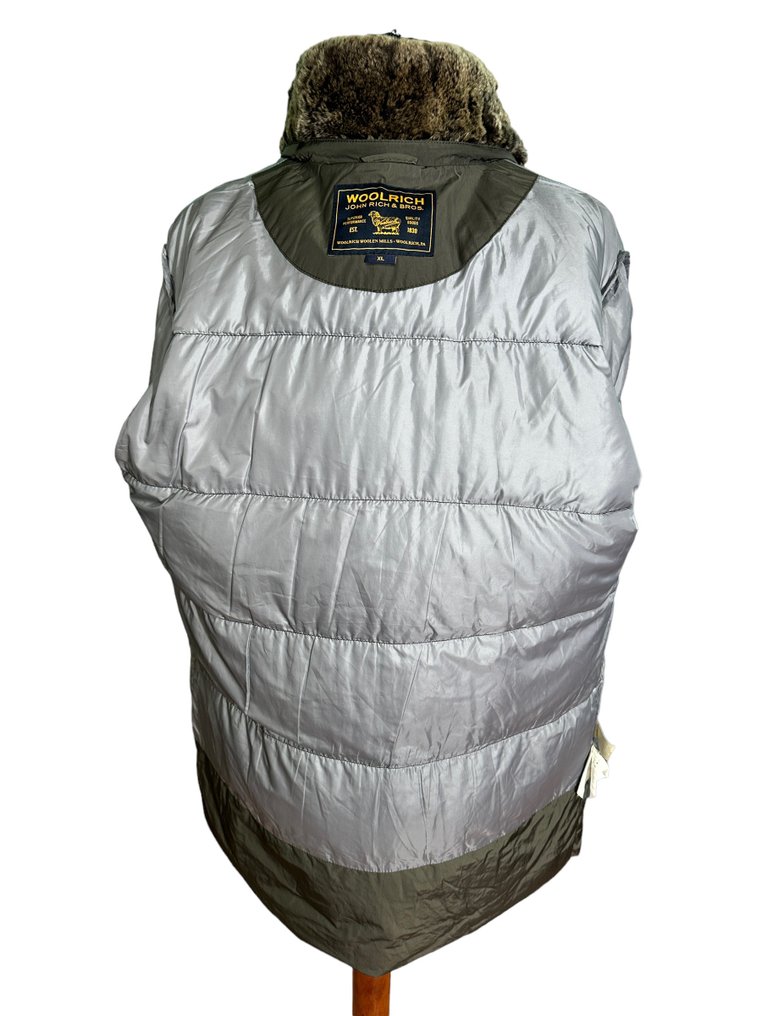 Woolrich - Coat - Catawiki