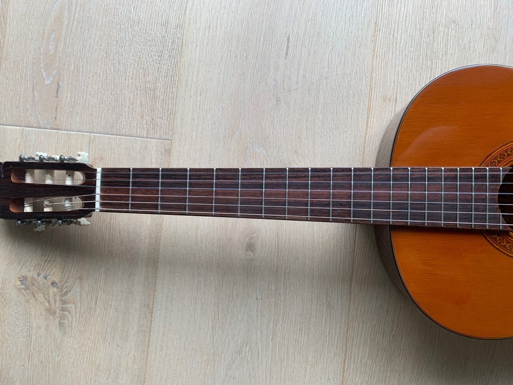 Morris G202 Classical guitar Japan 1973 Catawiki