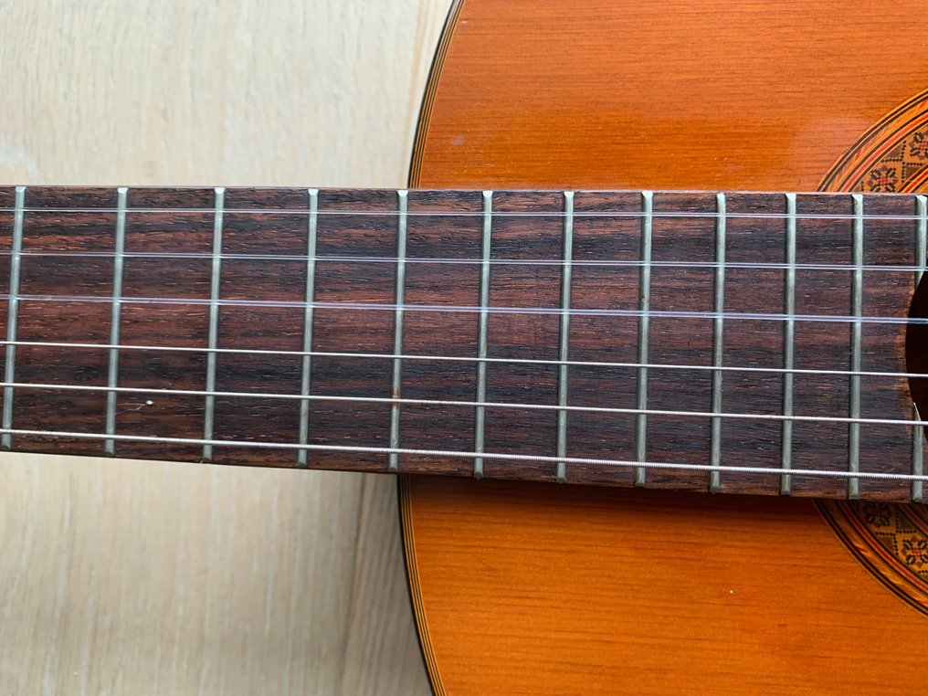 Morris G202 Classical guitar Japan 1973 Catawiki