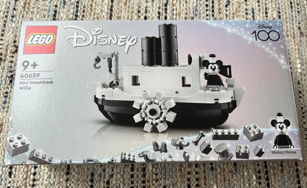 Lego willie store steamboat