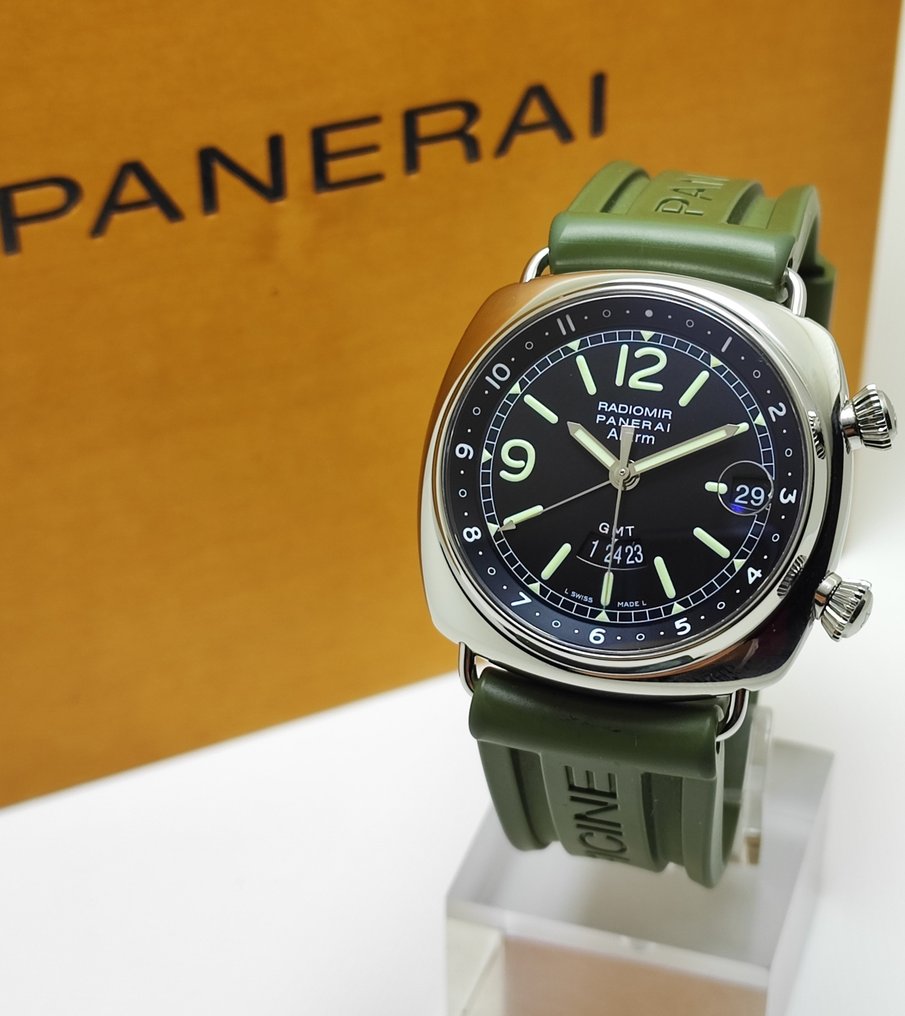 Panerai on sale radiomir alarm