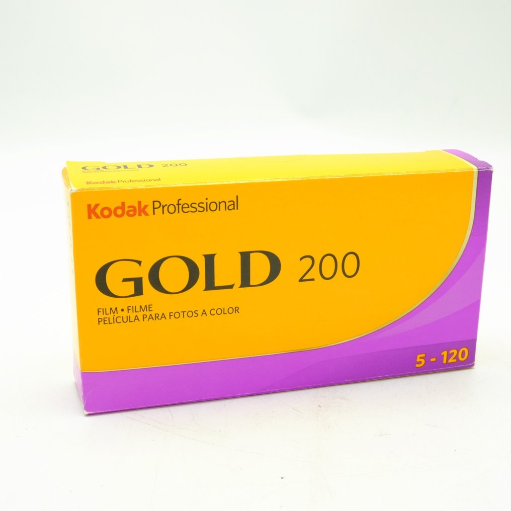 Kodak Kodak Ektachrome E100 120 film +Kodak Professional Gold 200 ASA ...